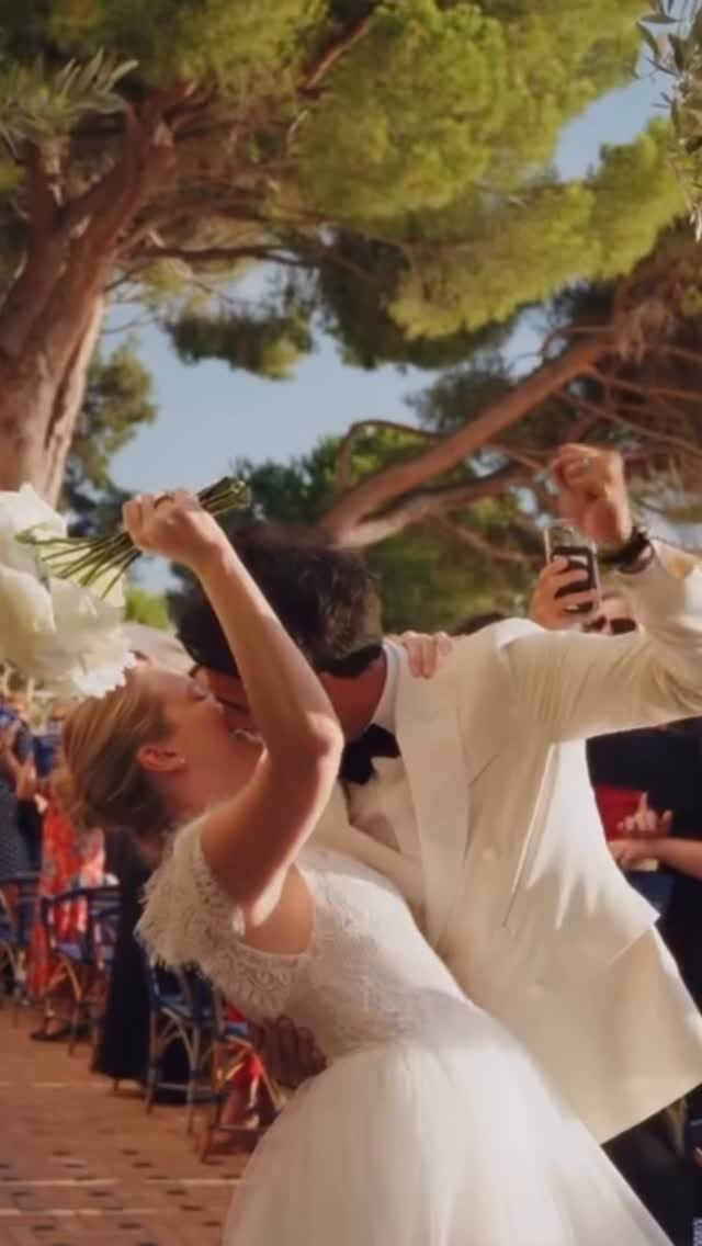 Post 4 by METAL FLAQUE on Instagram (video)