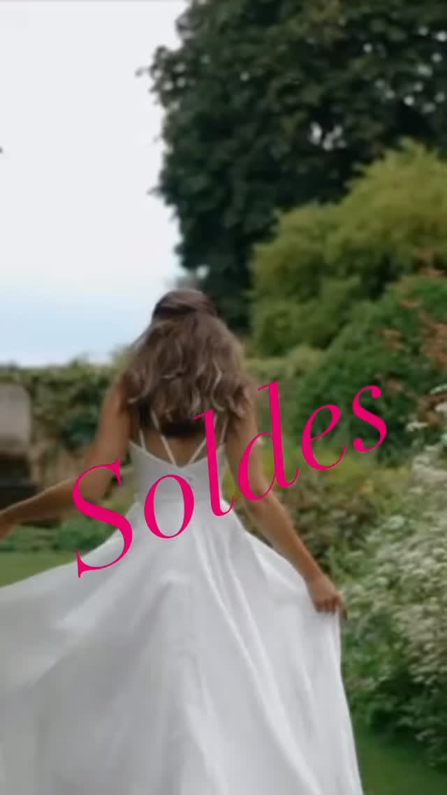Post 6 by METAL FLAQUE on Instagram (video)