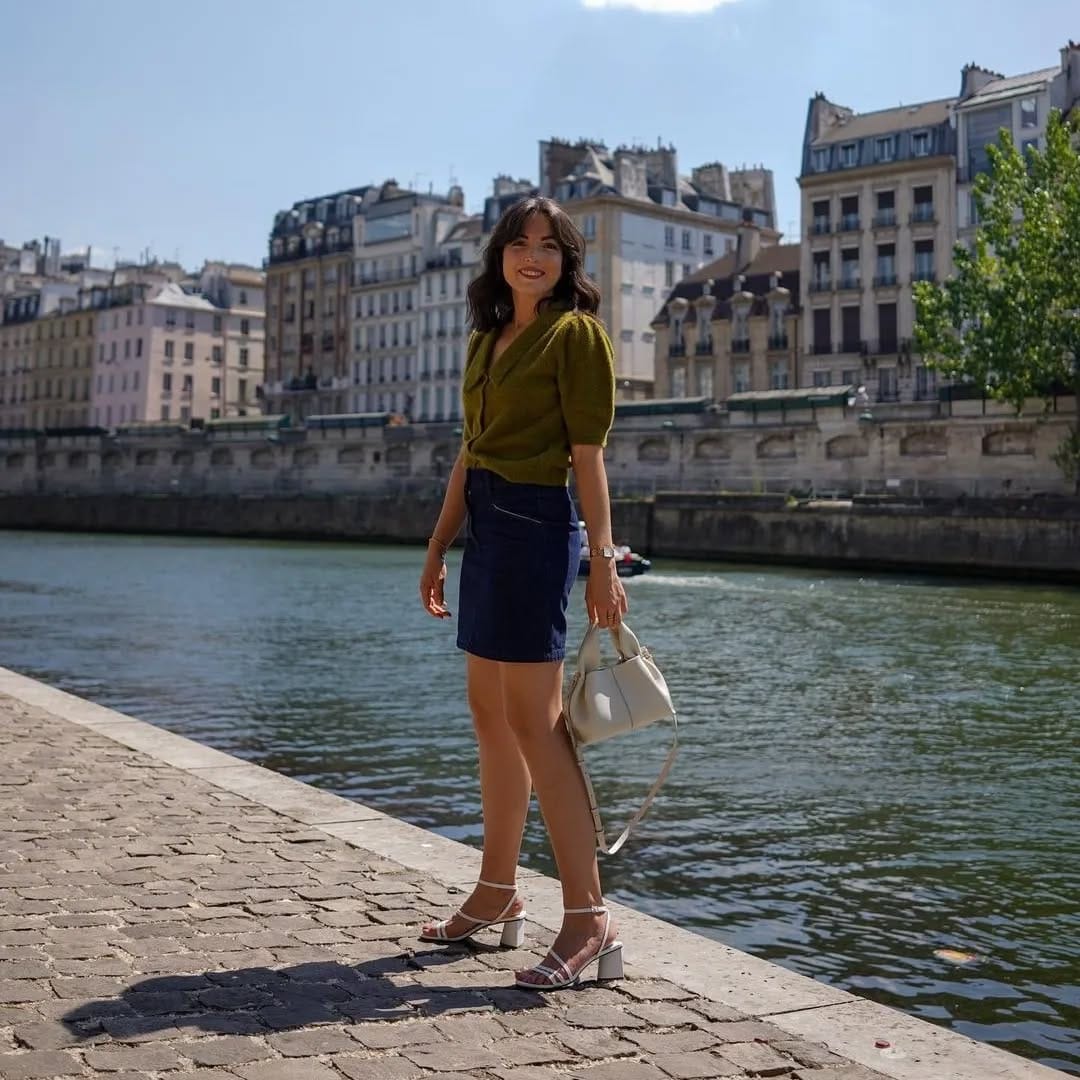 Post 3 by WHAT FOR on Instagram (image)