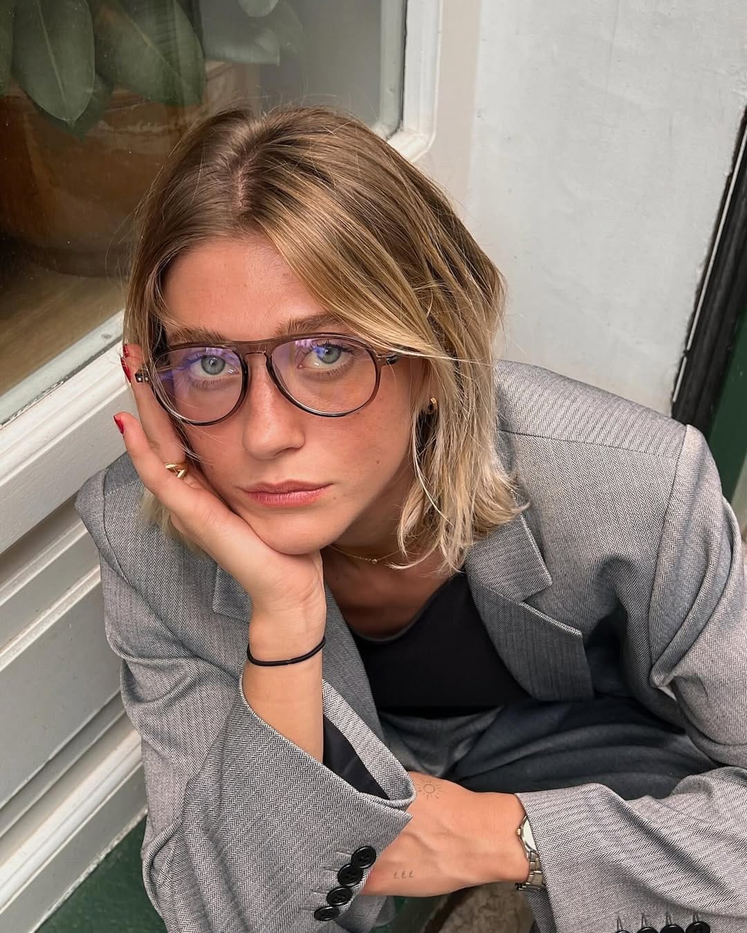 Post 5 by Parisienne et alors on Instagram (carousel)