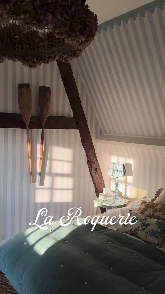 Post 2 by MUES DESIGN // papiers peints ~ wallpapers on Instagram (video)