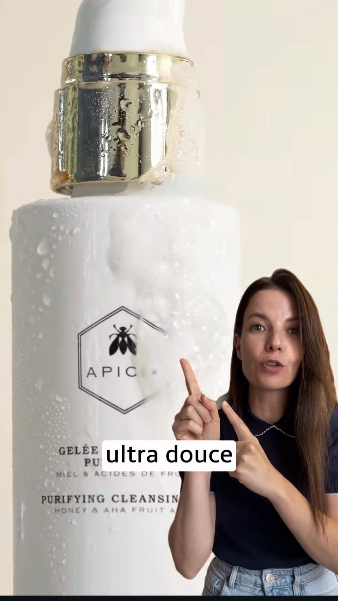Post 10 by Apicia | L’Apithérapie In & Out on Instagram (video)