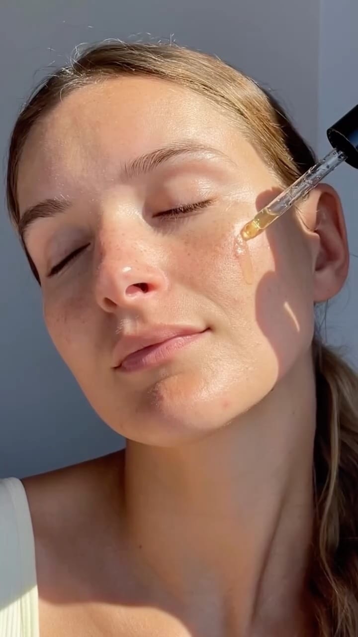 Post 7 by Vitry & Longcils Boncza on Instagram (video)