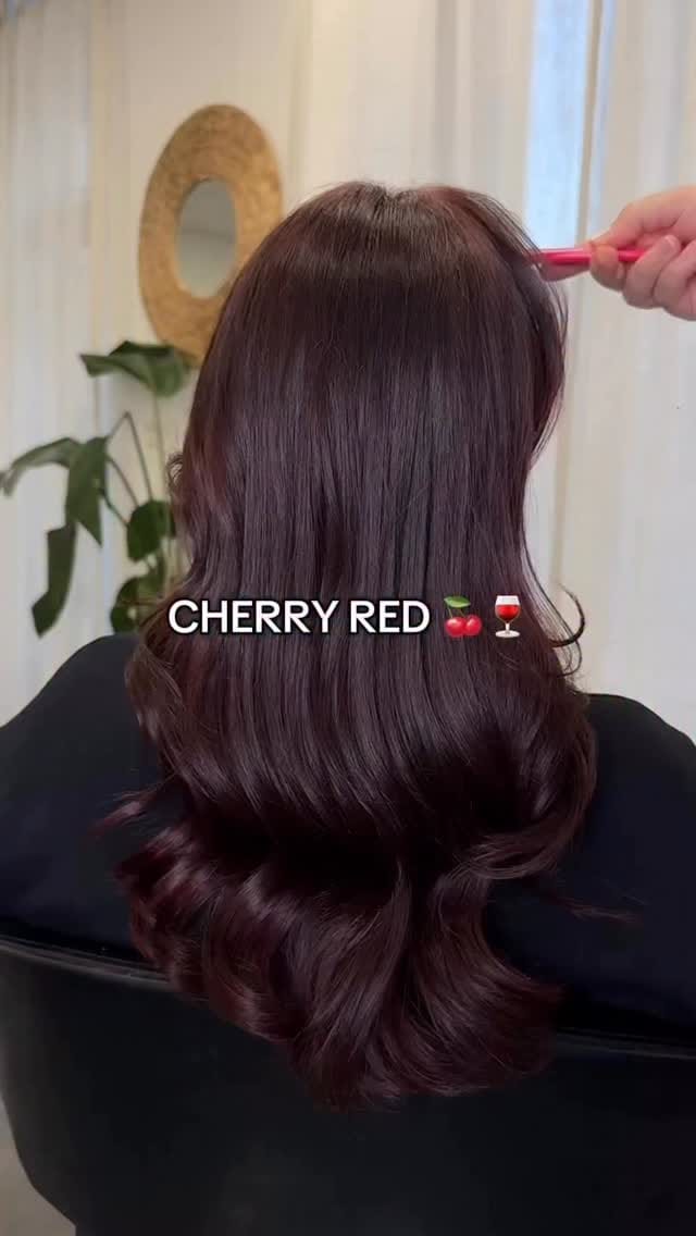 Post 4 by ▪️AMY BEAUTY K 🇫🇷🍉 on Instagram (video)