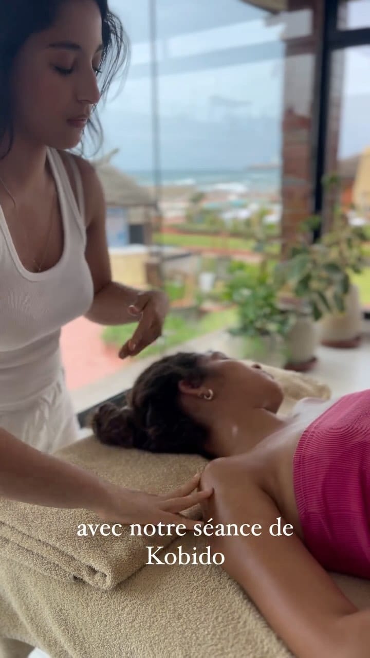 Post 10 by Manal Facialiste on Instagram (video)