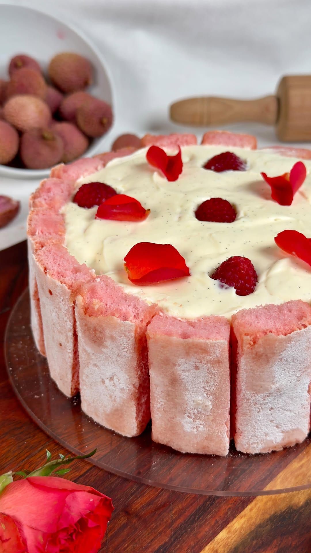 Post 1 by Irvin Pastry on Instagram (video)