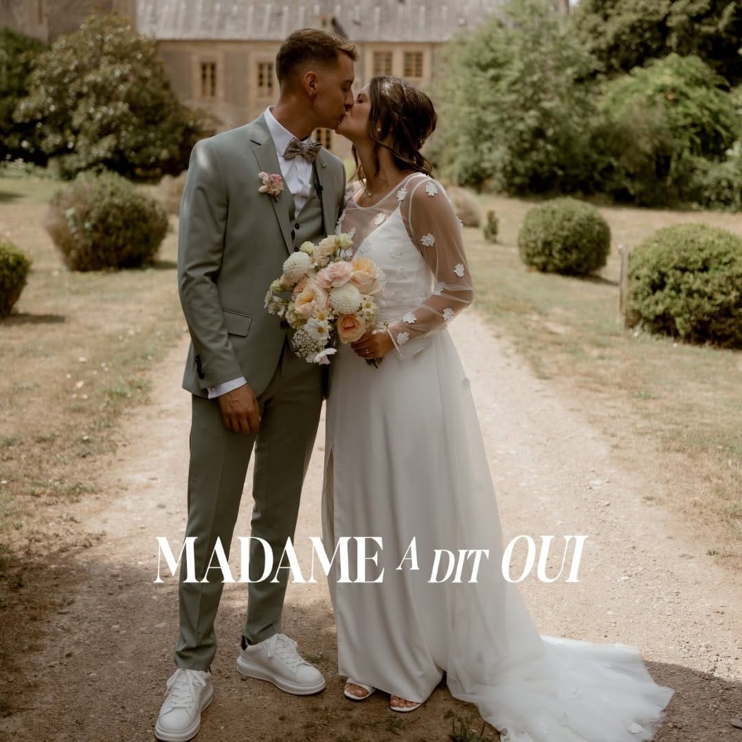 Post 7 by Madame a dit oui, Mado🕊 on Instagram (carousel)