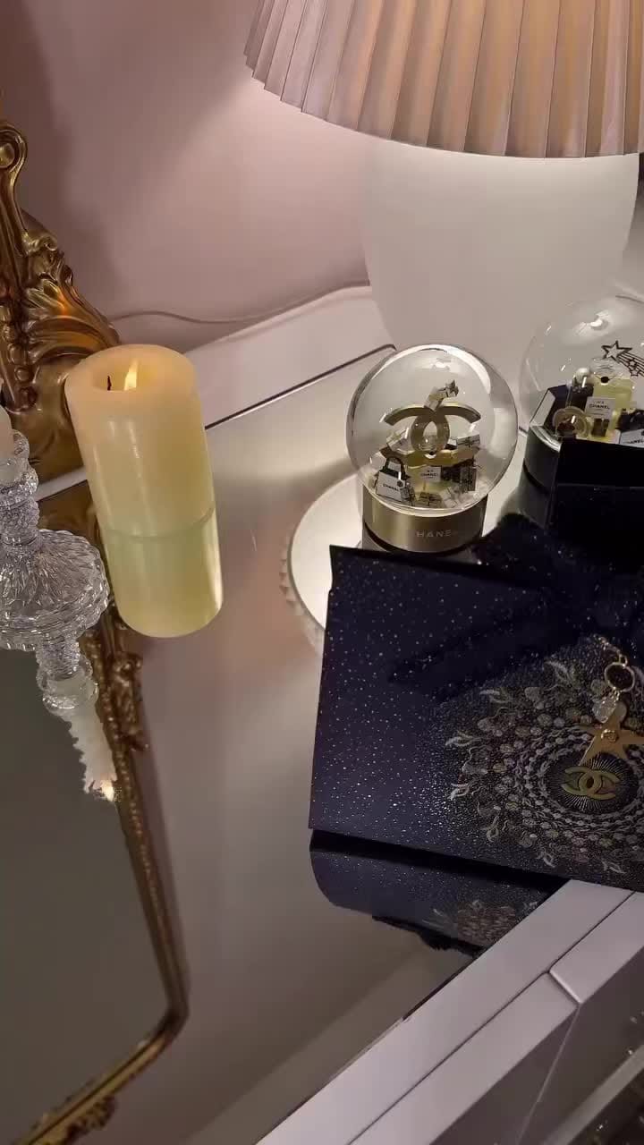 Post 4 by Angkoris Boutique on Instagram (video)