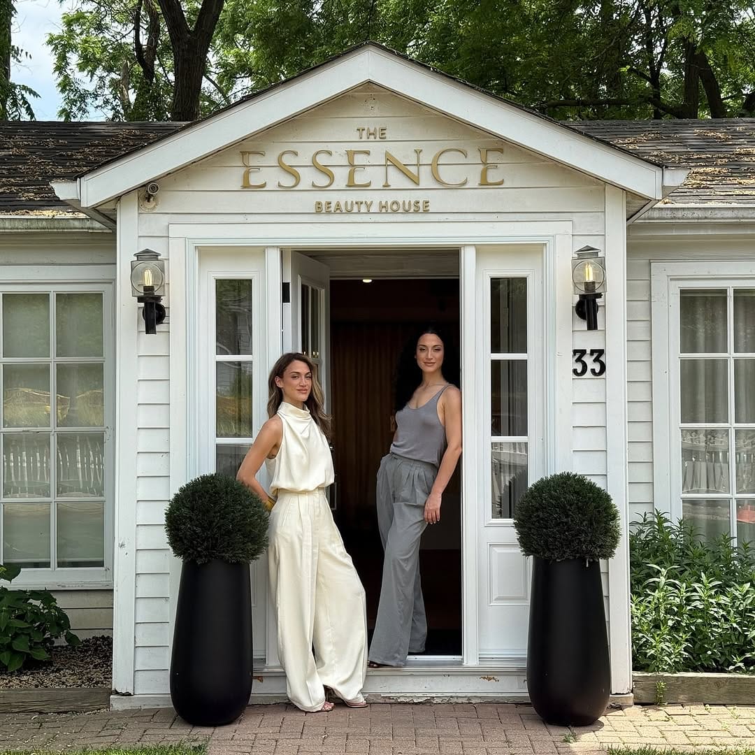 Post 10 by The Essence on Instagram (carousel)