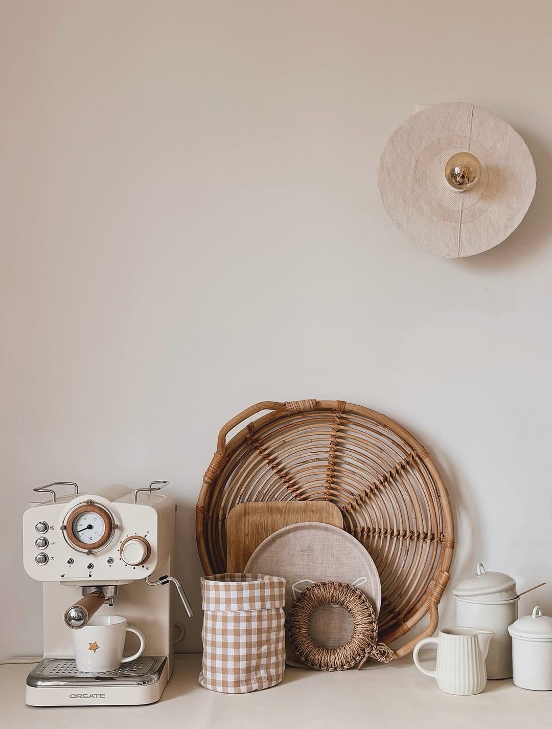 Post 10 by Cecile Fossey / créatrice de contenus on Instagram (carousel)