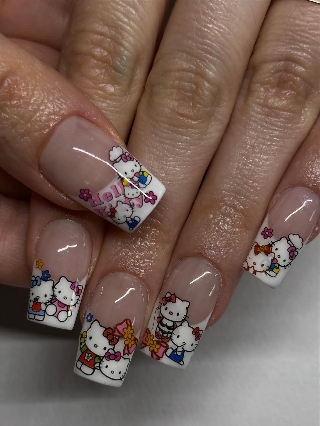 Post 4 by Nawel 🌸 Nail artist•formatrice 🧸 paris on Instagram (carousel)