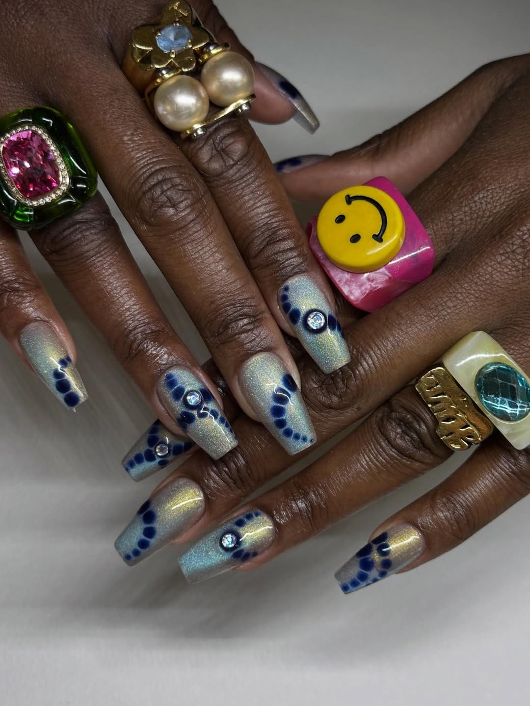 Post 2 by Nawel 🌸 Nail artist•formatrice 🧸 paris on Instagram (carousel)