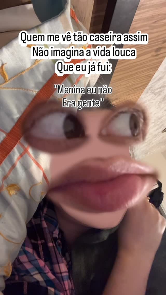 Post 2 by Giih Sitowski on Instagram (video)