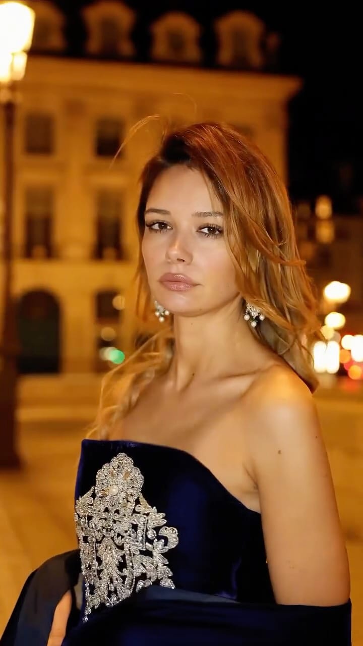Post 4 by Shahad al sharood on Instagram (video)