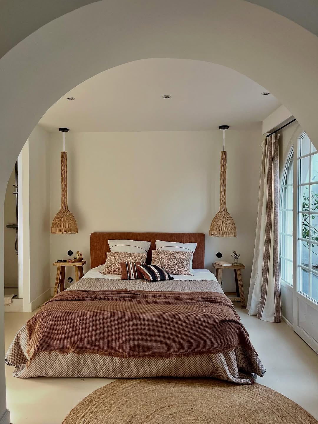 Post 3 by Sophie de L’Epine INTERIORS on Instagram (carousel)