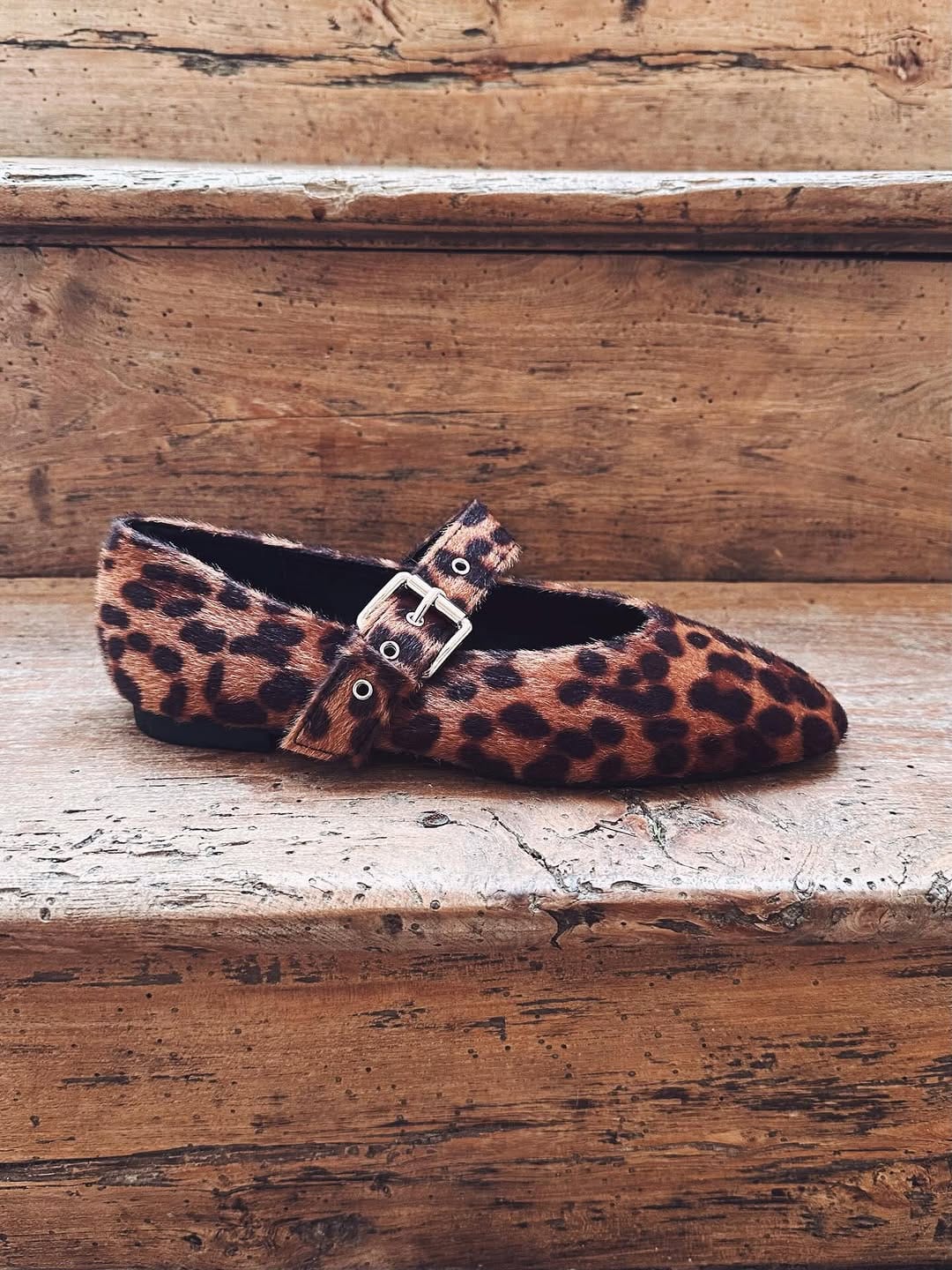 Post 5 by L U C I L L A • Boutique en ligne on Instagram (image)