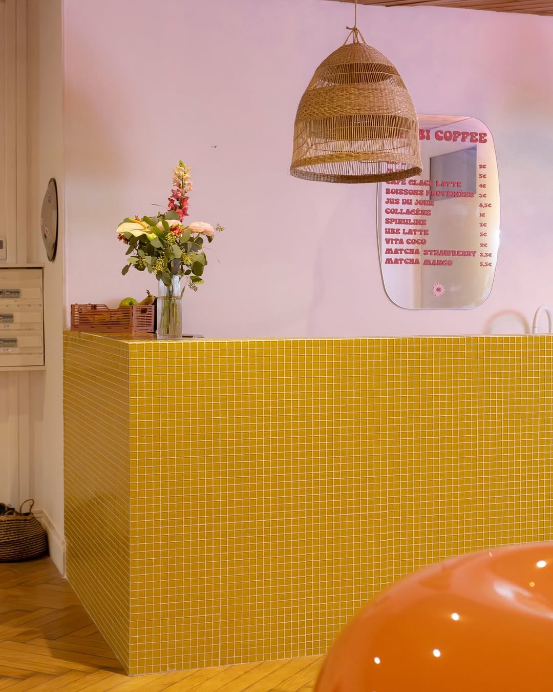 Post 10 by Carrelages, parquet & sanitaires on Instagram (carousel)