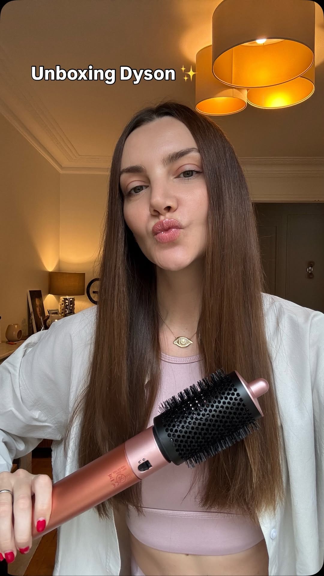 Post 7 by Olesya Senchenko on Instagram (video)
