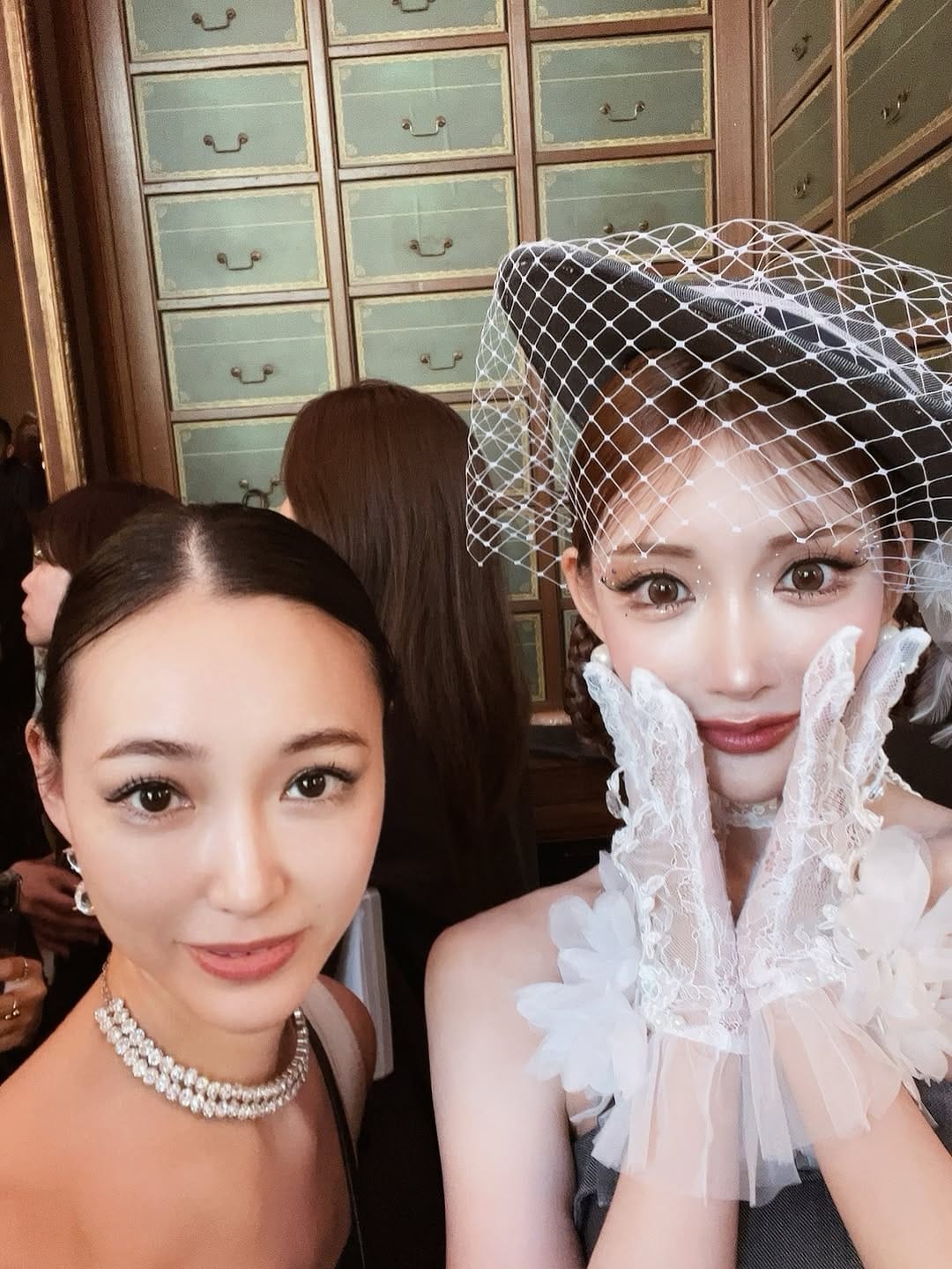 Post 3 by Erika Otsu on Instagram (carousel)