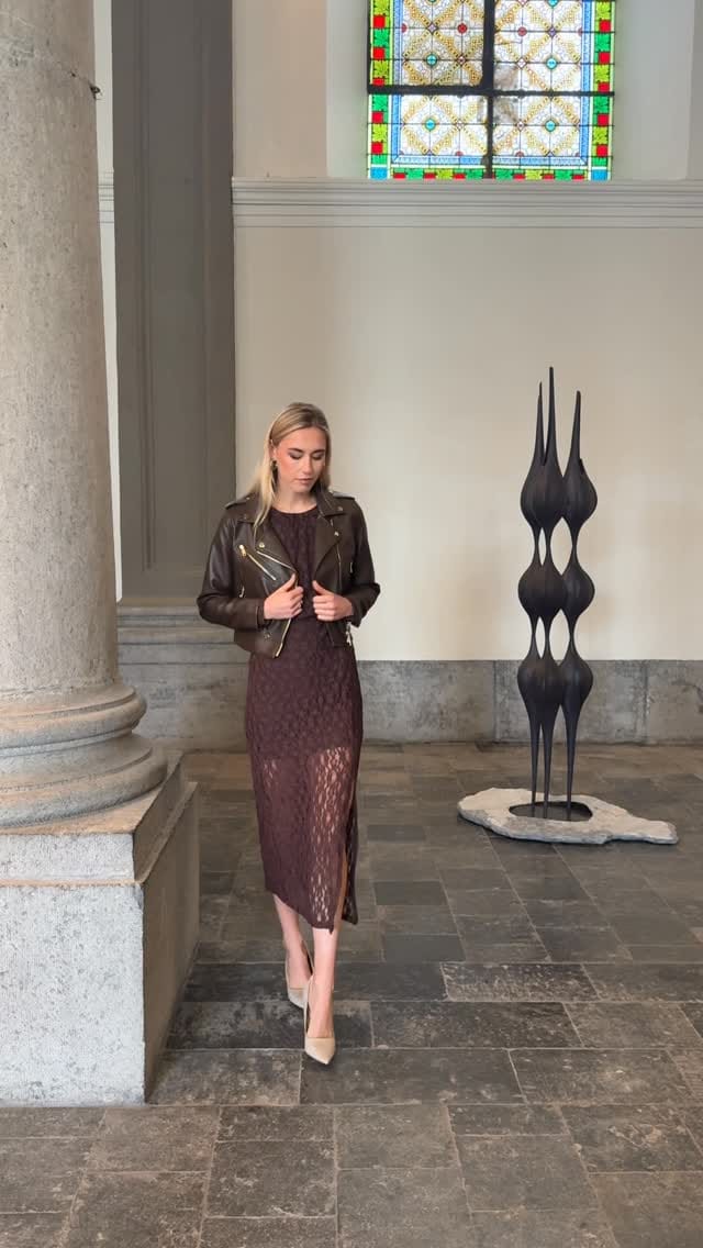 Post 2 by Vêtements de Mode on Instagram (video)