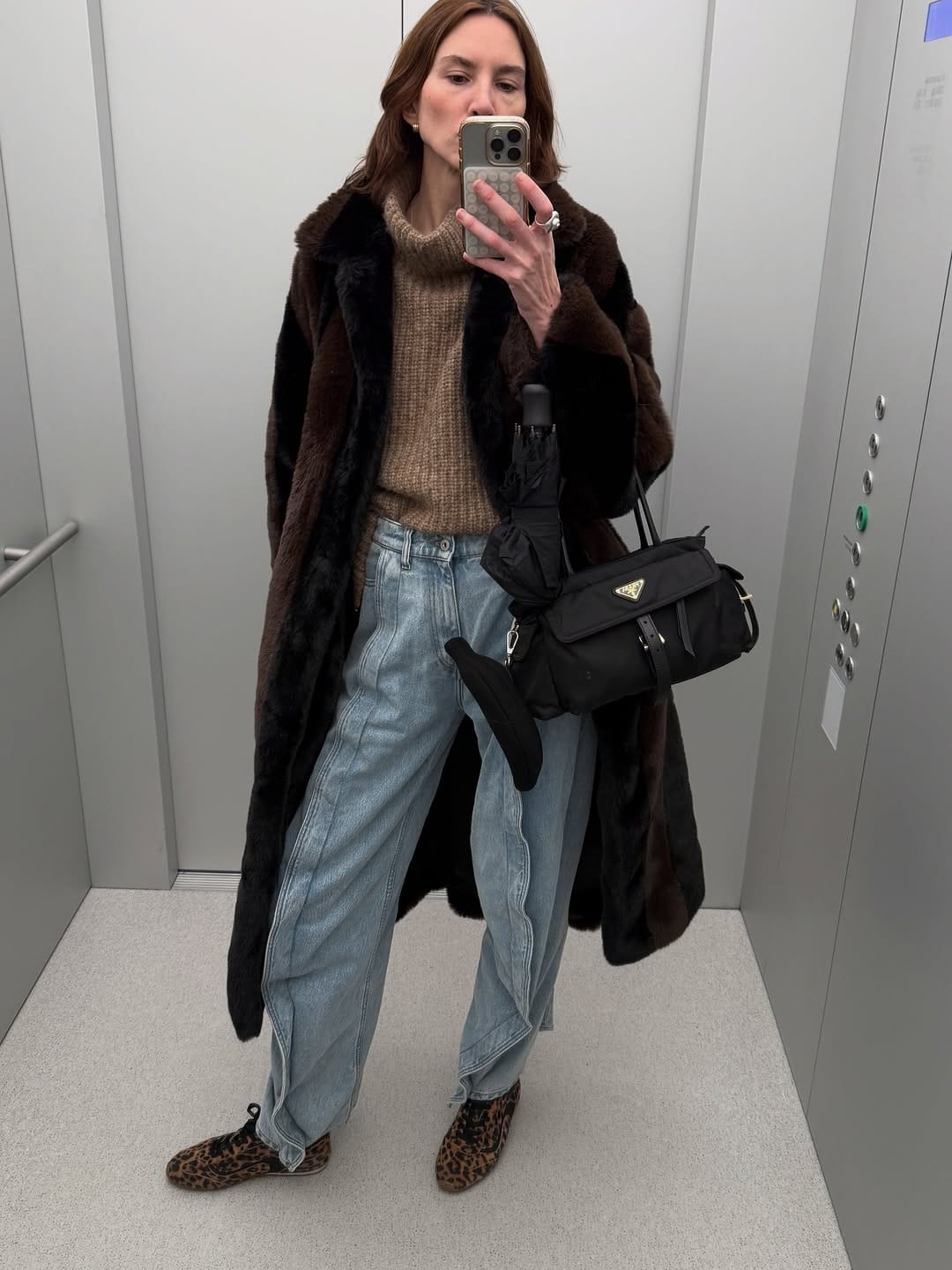 Post 5 by Ana Tess / Fashion Stylist and Creative Consultant on Instagram (carousel)
