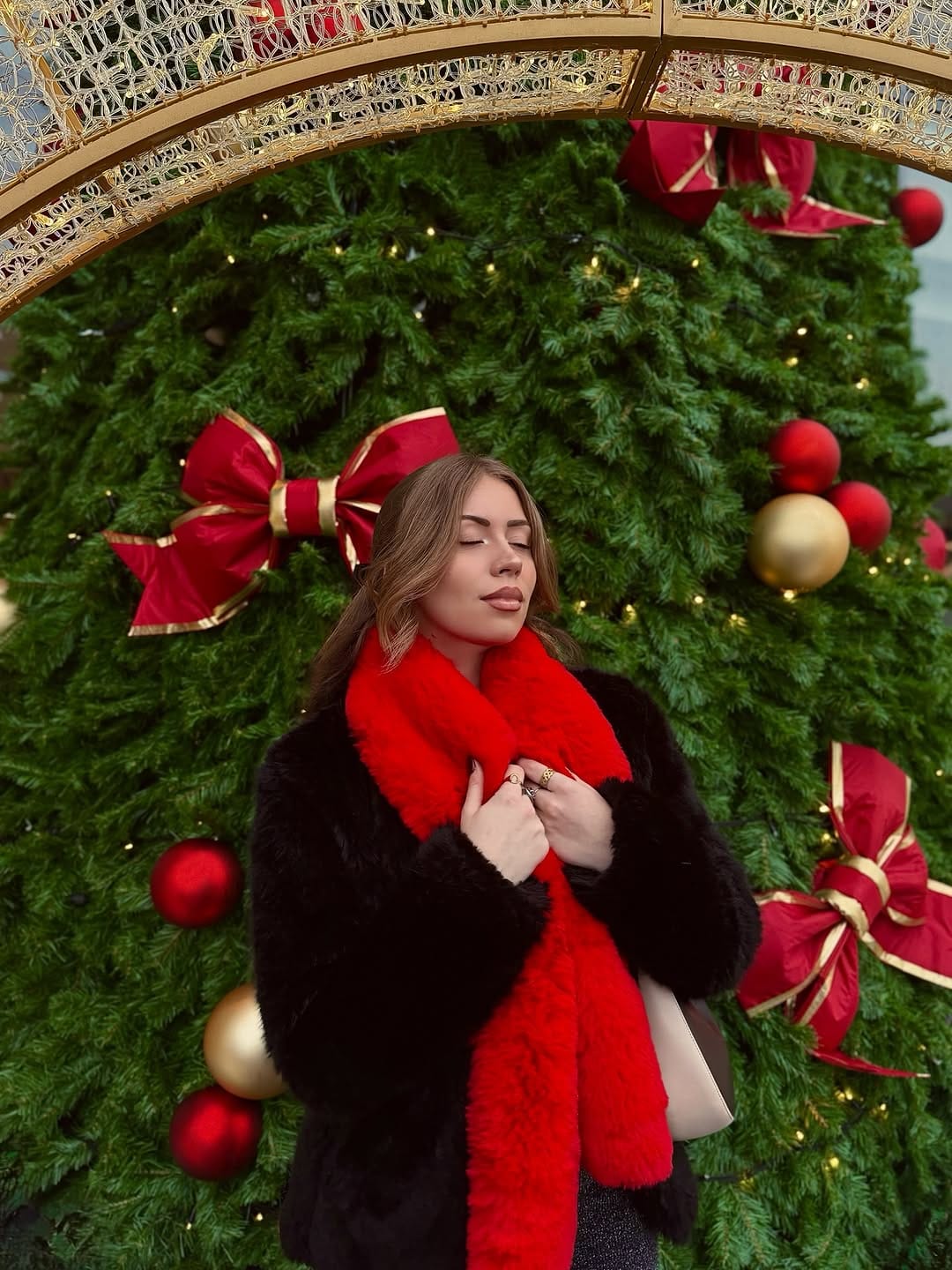 Post 8 by Mélanie on Instagram (carousel)