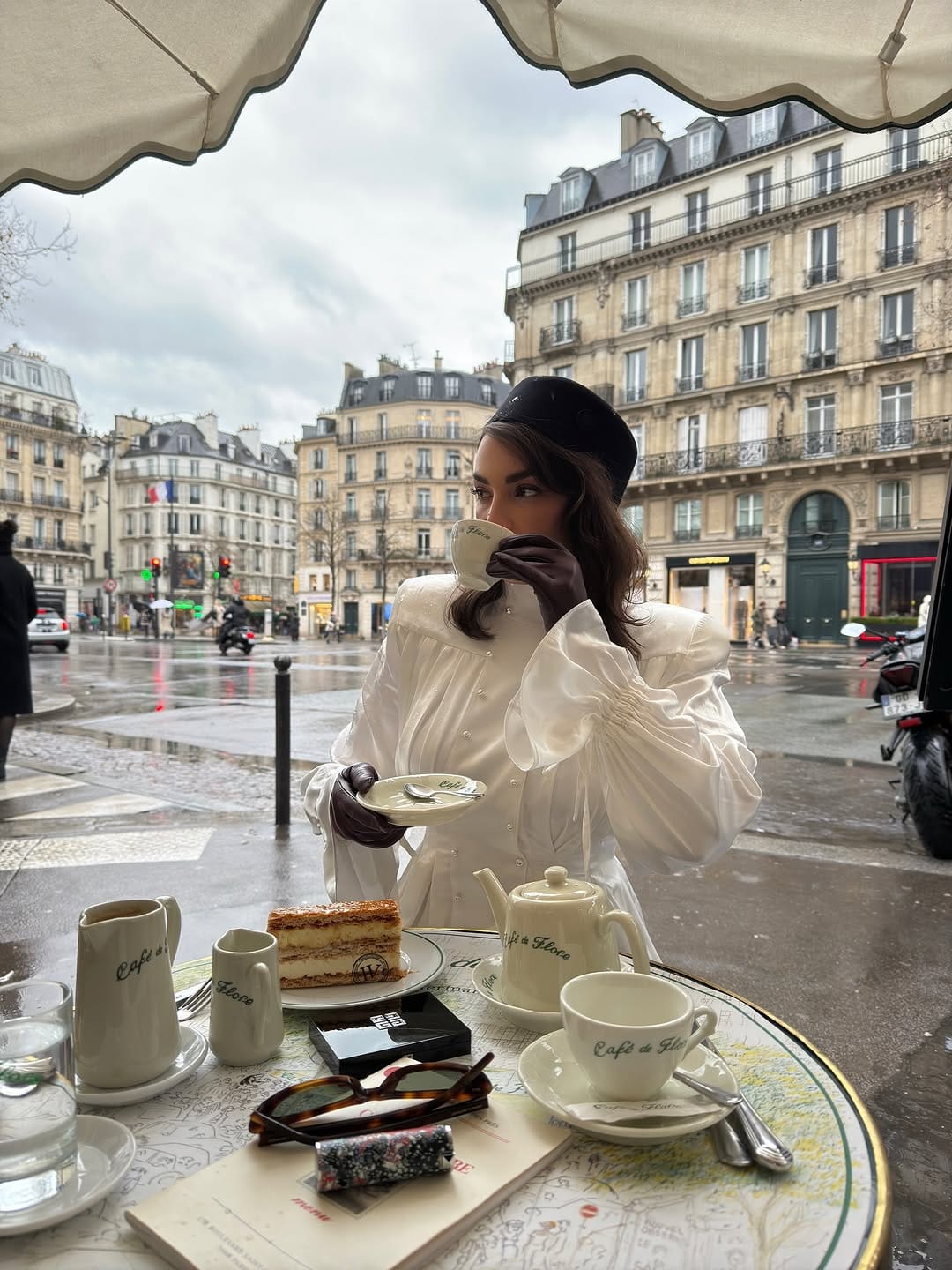 Post 8 by Julie Lamrani- living in Paris and creating a brand LMR 🪡 on Instagram (carousel)