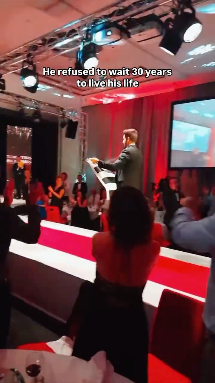 Post 10 by Laurent Derossi on Instagram (video)