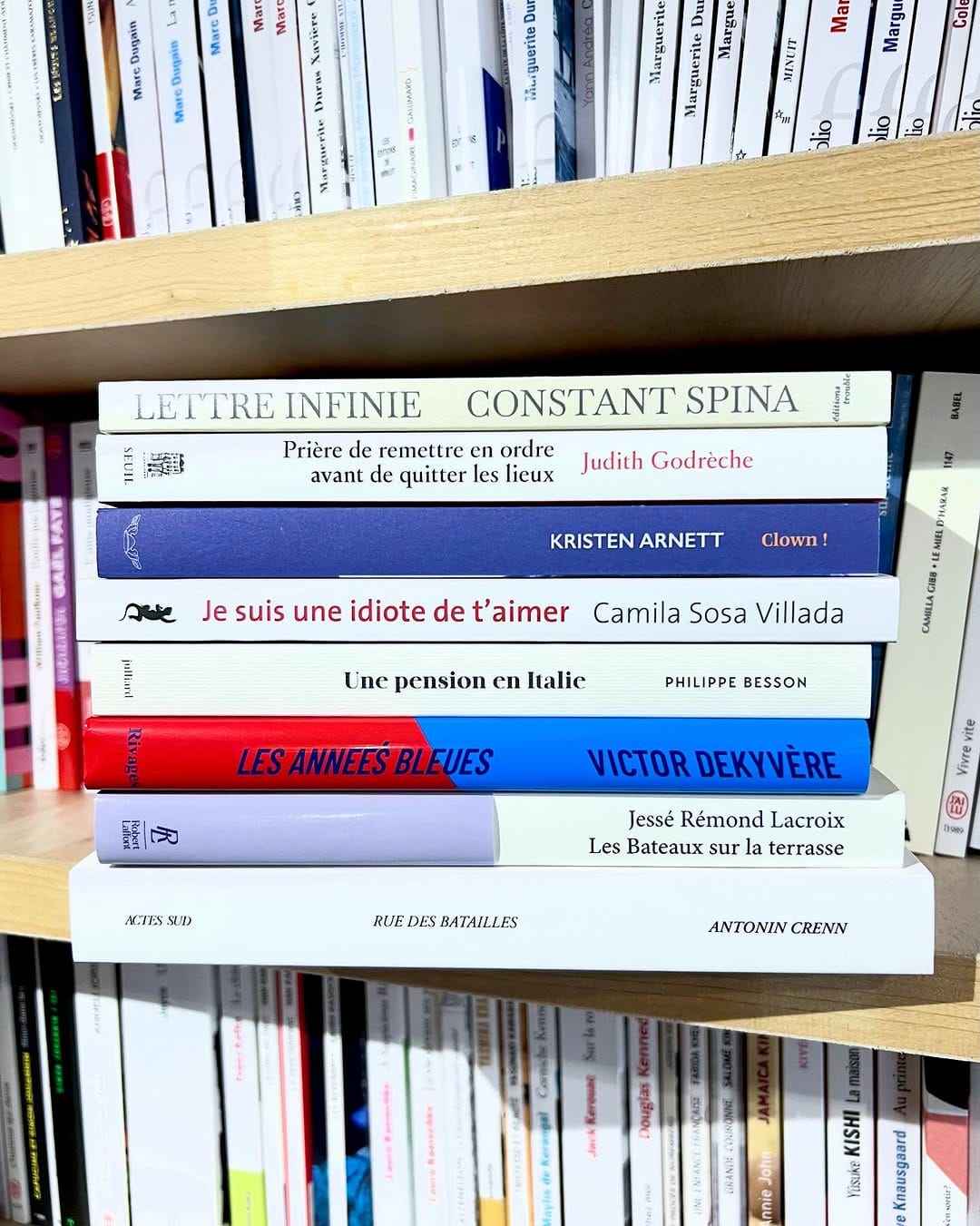 Post 10 by Les Mots à la Bouche on Instagram (carousel)