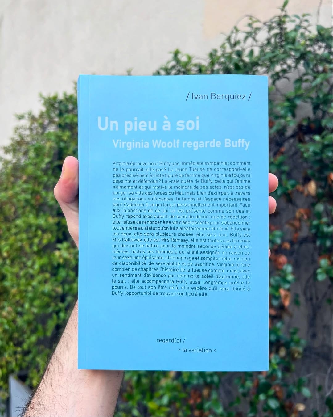 Post 3 by Les Mots à la Bouche on Instagram (carousel)