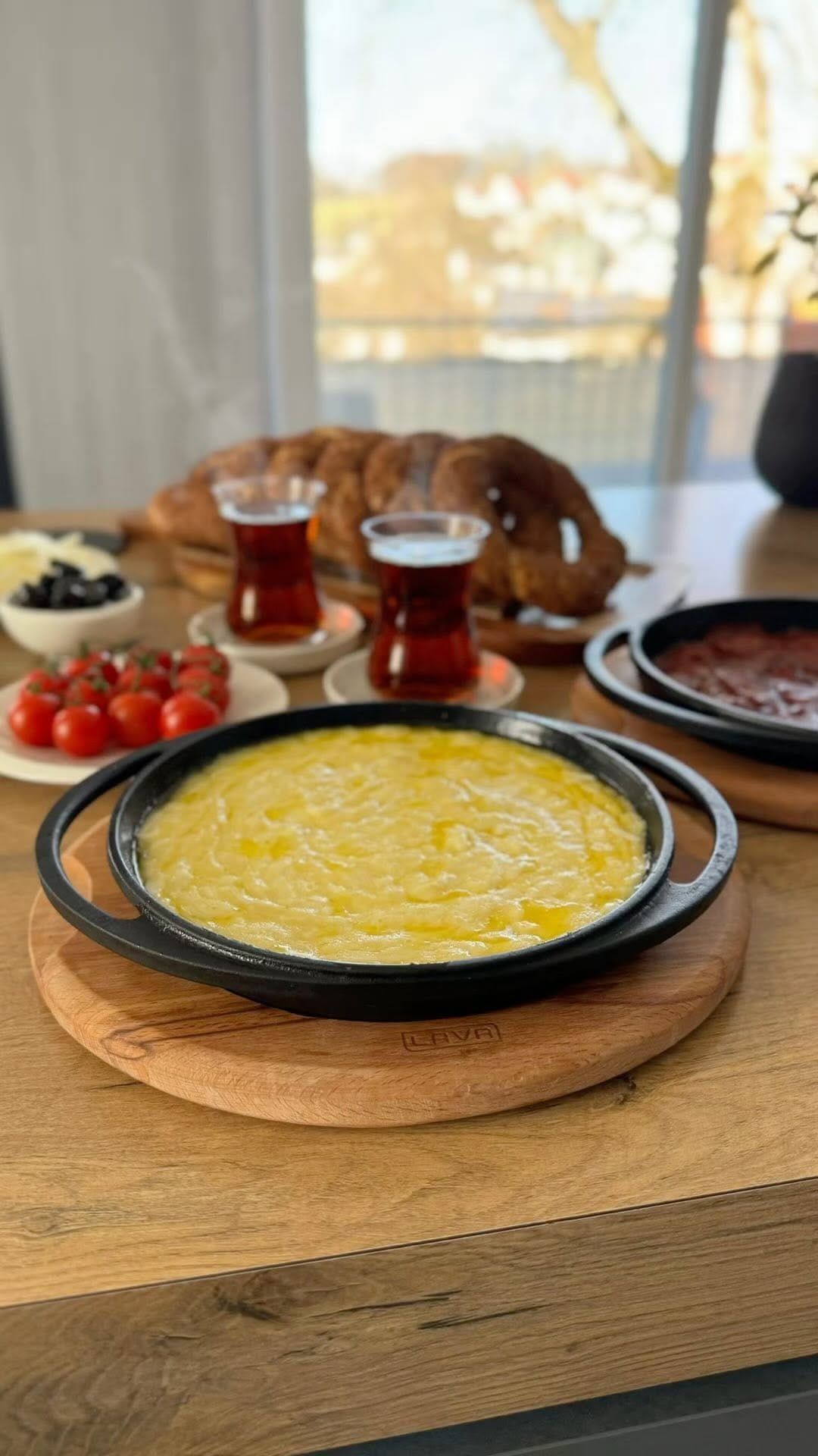 Post 6 by galatrends on Instagram (video)