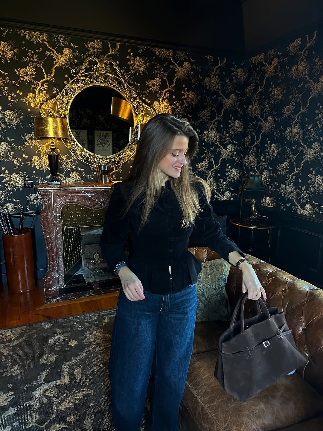 Post 6 by Juliette Malerbi on Instagram (carousel)