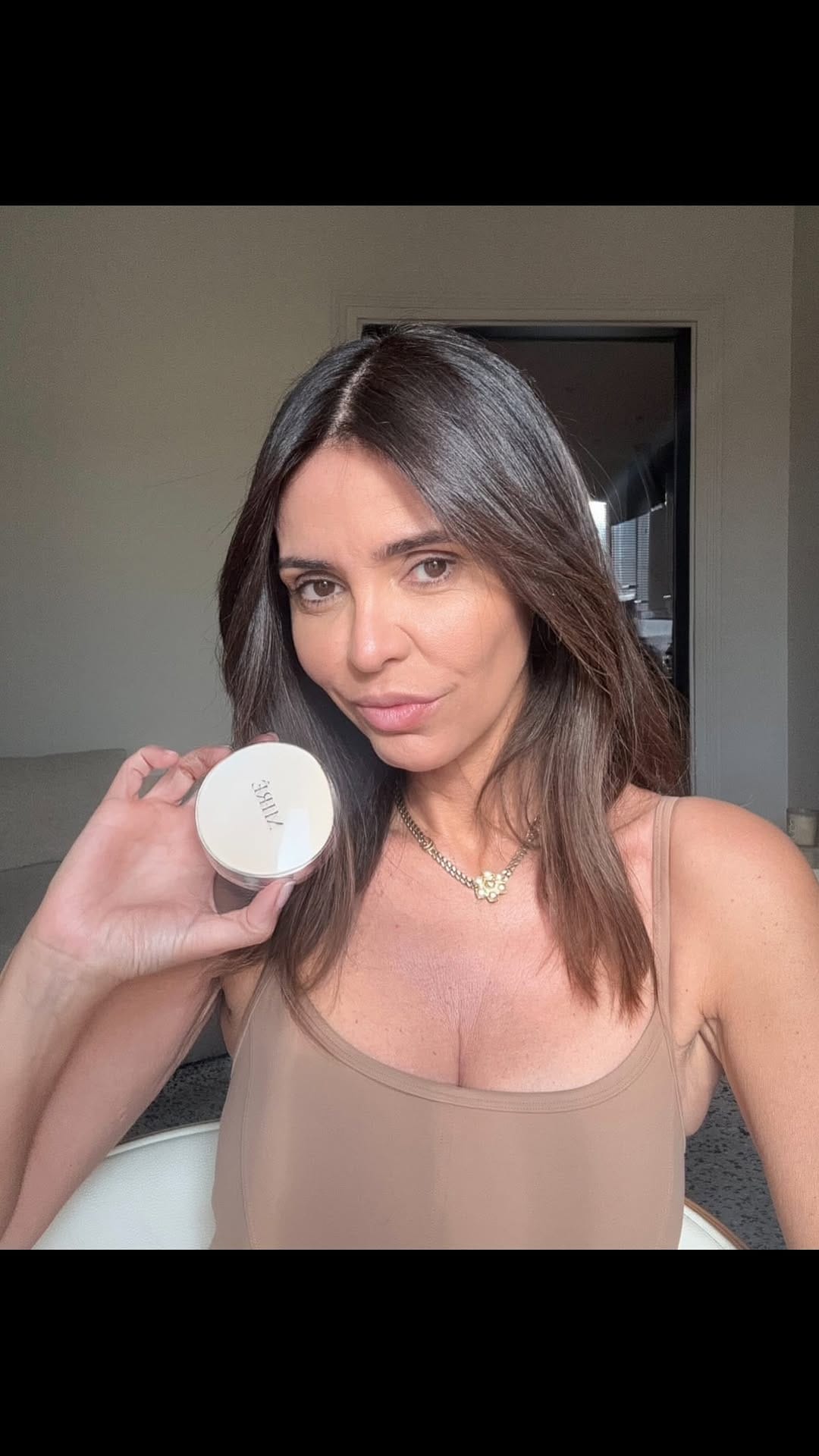 Post 4 by MI-RÊ I Pro-Age Active Make-Up on Instagram (video)