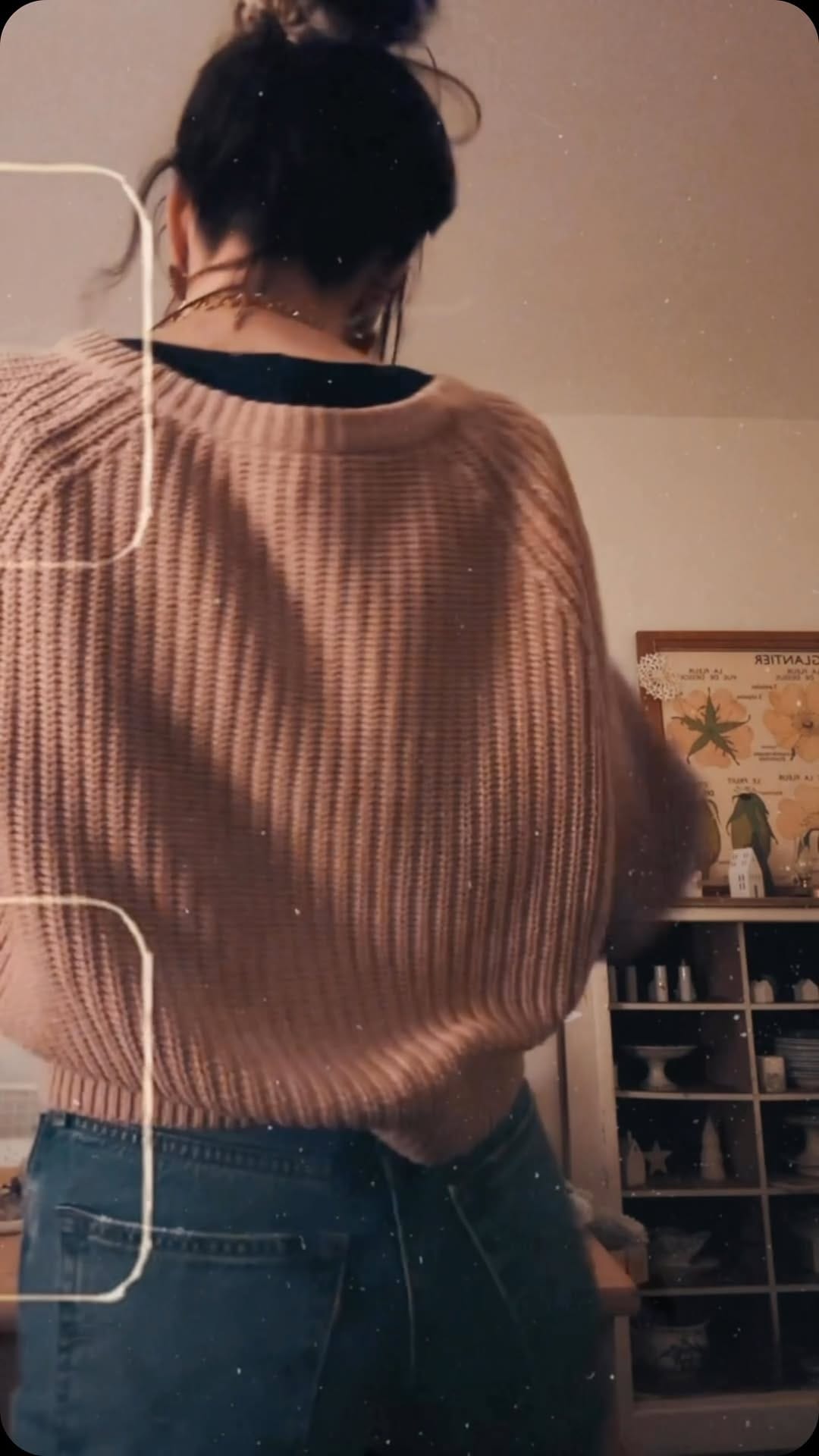 Post 5 by Maud on Instagram (video)