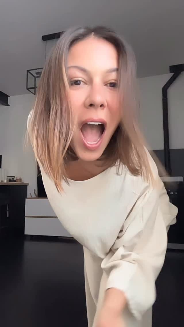 Post 1 by Mlle_Loue on Instagram (video)