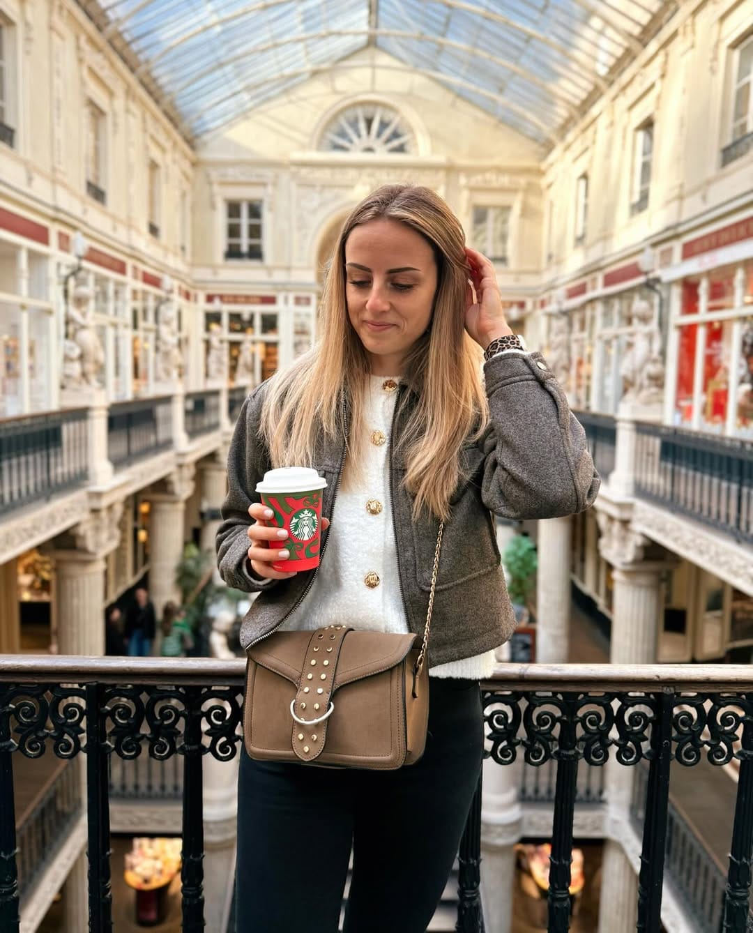 Post 6 by Gwendoline Bellec on Instagram (carousel)