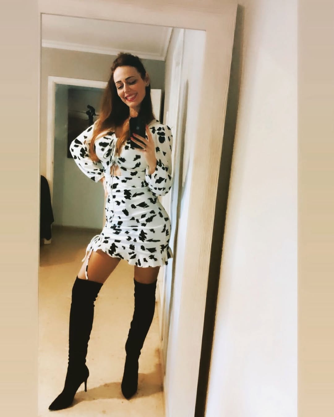 Post 9 by Dama MarLo on Instagram (image)