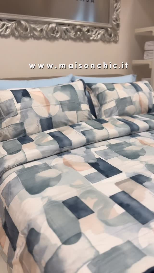 Post 3 by Maison Chic on Instagram (video)