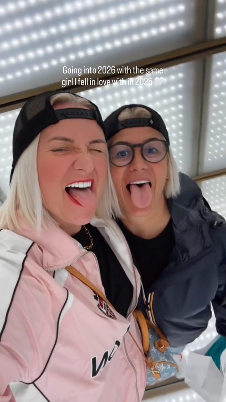 Post 8 by Boglarka Eva Dari on Instagram (video)