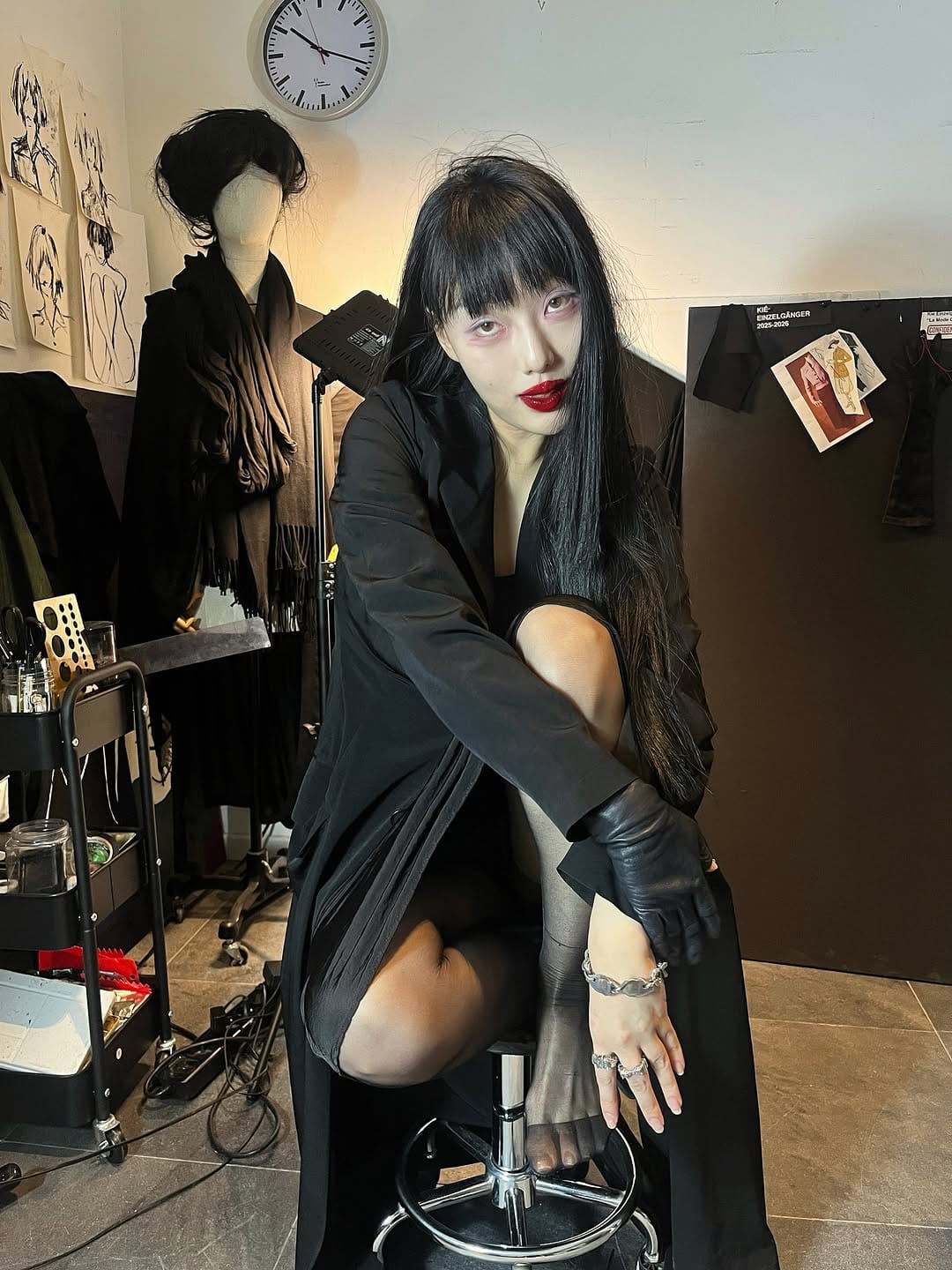Post 7 by Kié Lee  [ 키에 - キエ ] on Instagram (carousel)