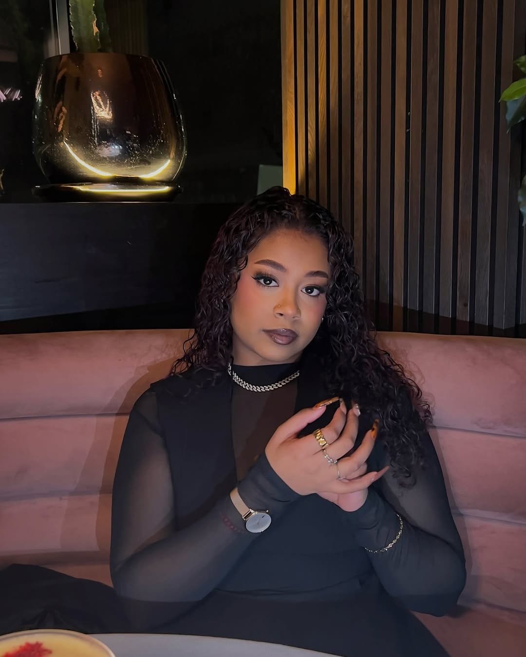 Post 9 by 🧞‍♀️ Aïda Pajaniaye on Instagram (carousel)