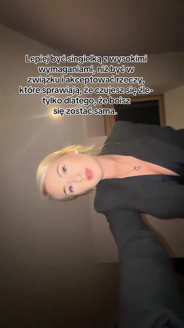 Post 8 by Paula Gackowska on Instagram (video)