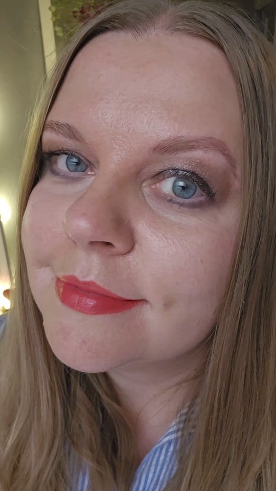 Post 4 by Lida Petrova on Instagram (video)