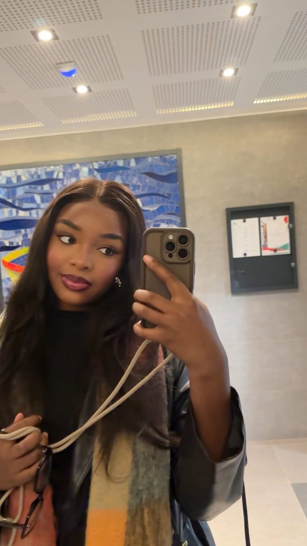 Post 8 by Oumy✨ on Instagram (video)