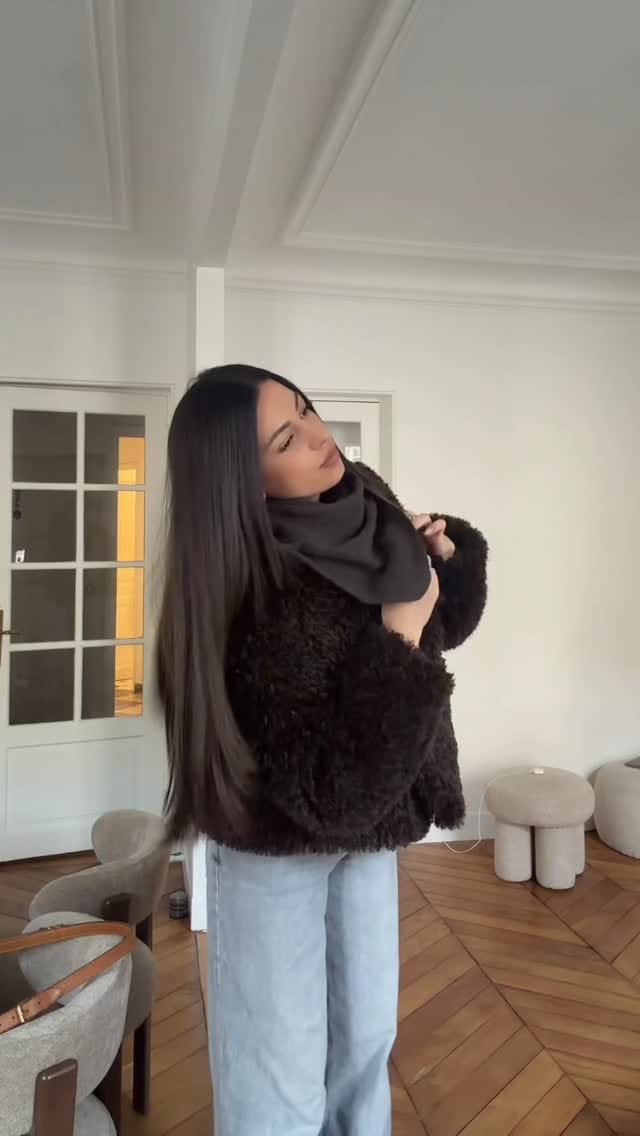 Post 1 by Cam on Instagram (video)