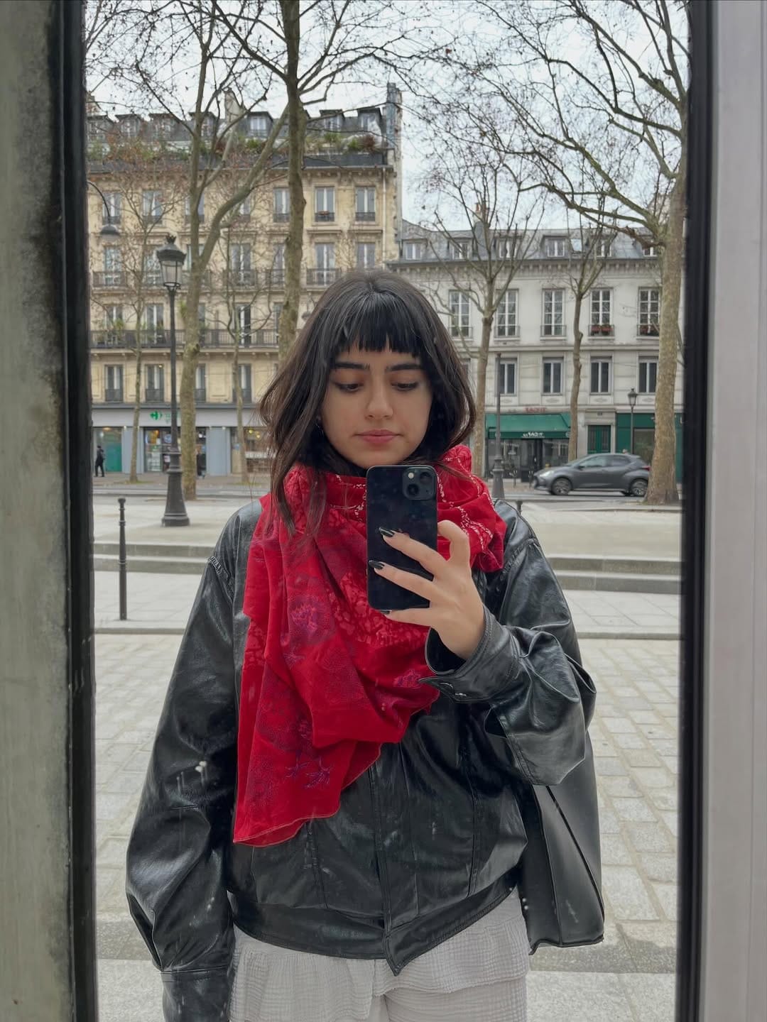 Post 6 by Ana Goli on Instagram (carousel)