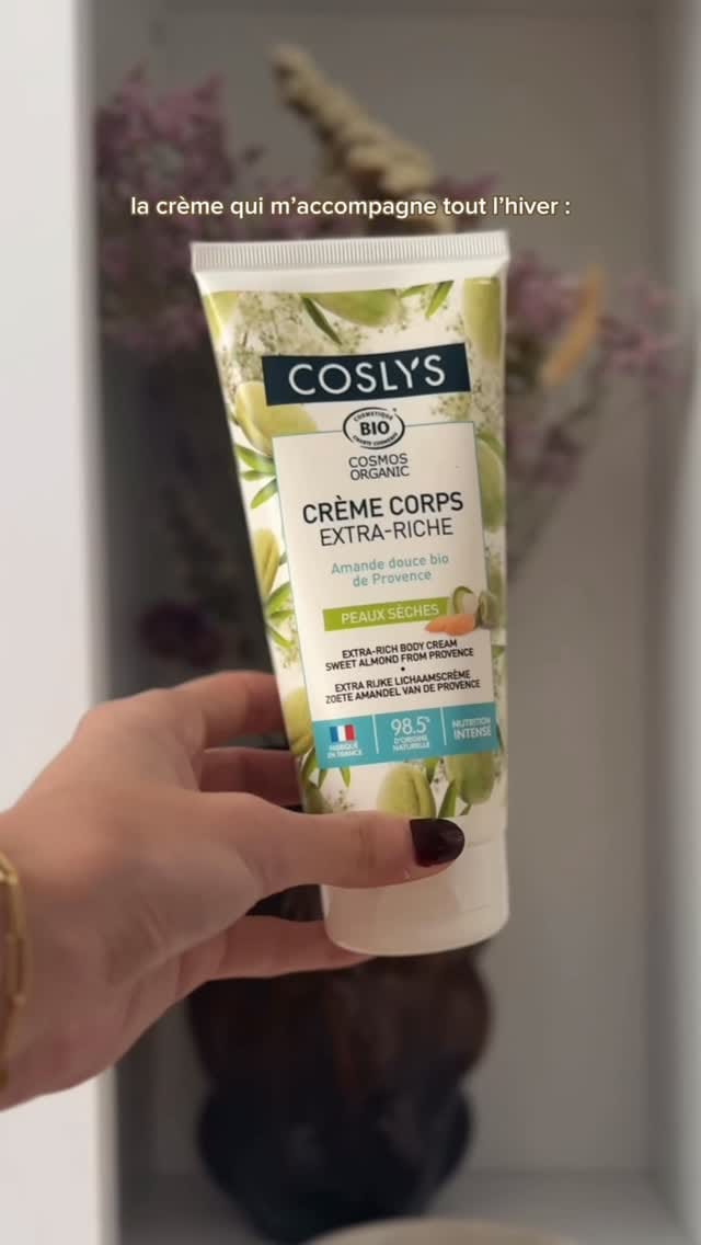 Post 2 by Coslys on Instagram (video)