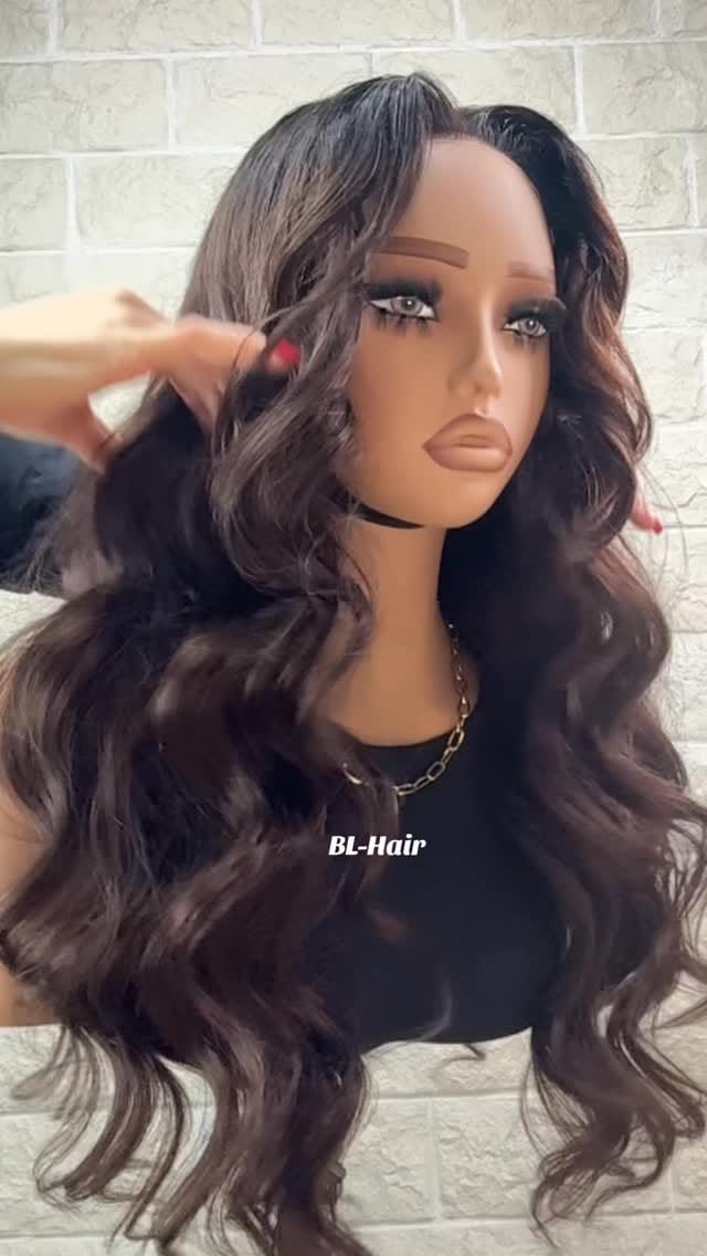 Post 8 by BL Hair Paris on Instagram (video)