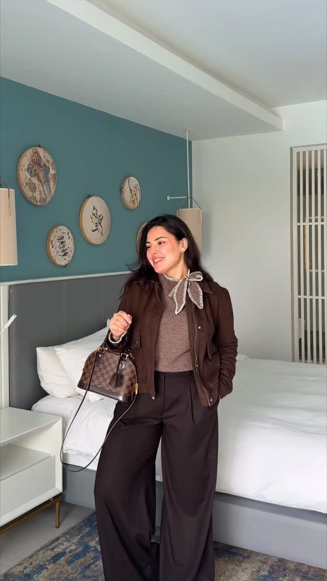 Post 5 by Hajer Hanini on Instagram (video)