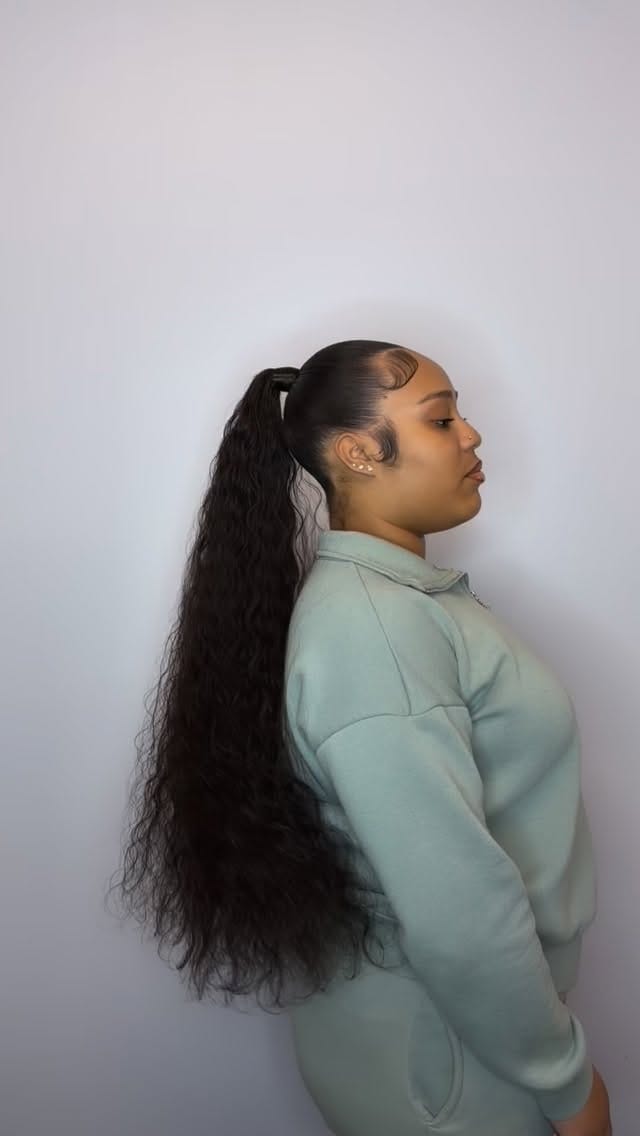 Post 2 by DMV | Hairstylist ♡ on Instagram (video)